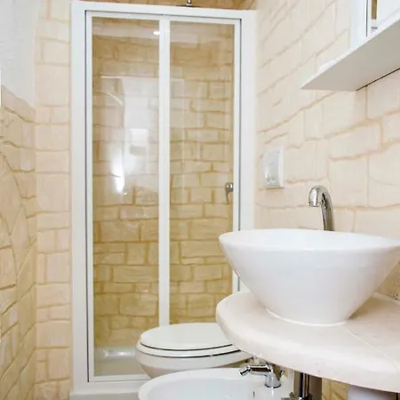 Trulli Centenari Country house